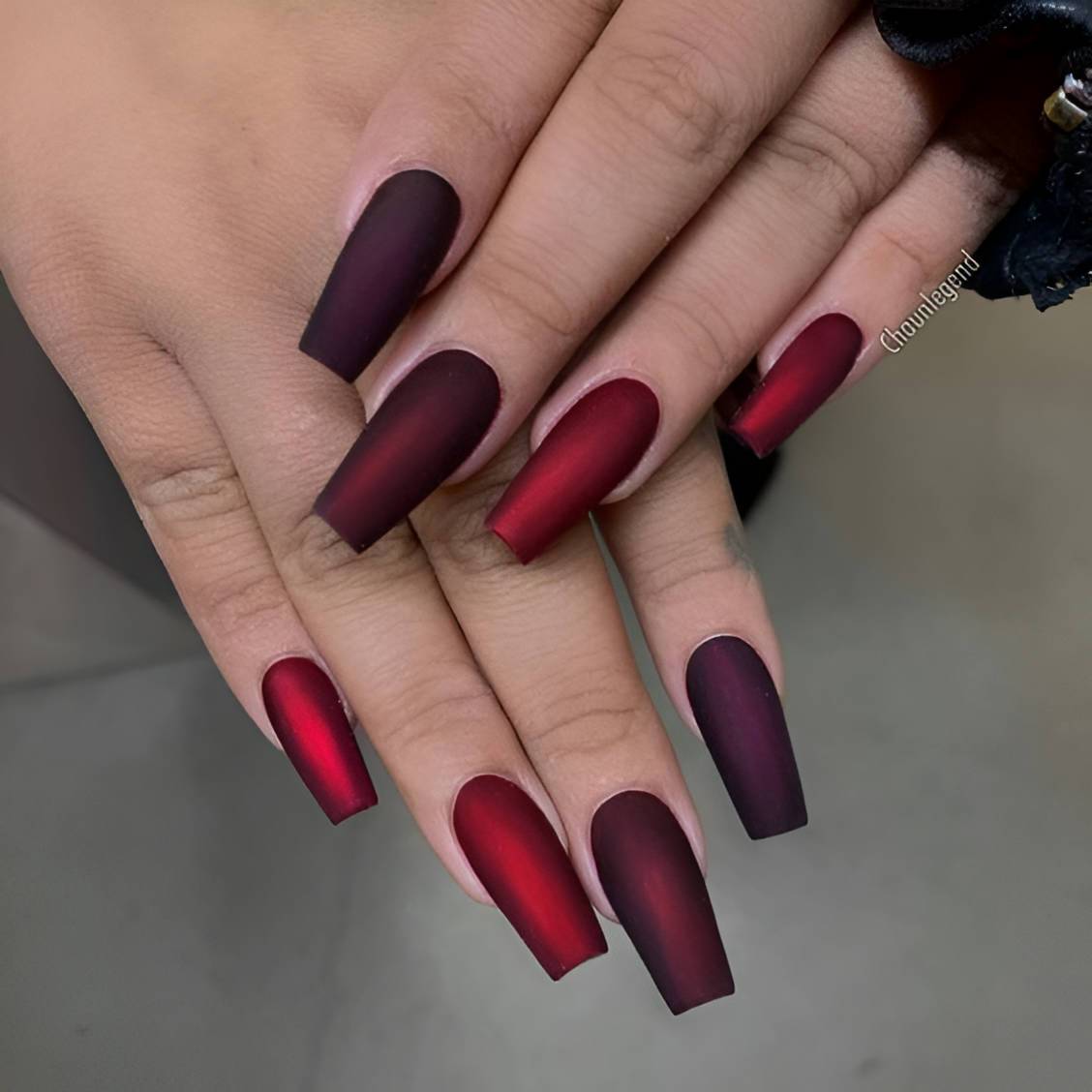 27 manicuras rojas glamorosas que te harán irresistible - 221