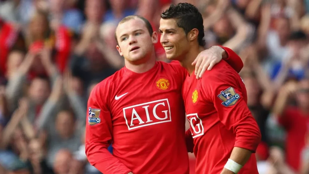 Rooney chia sẻ về mối quan hệ với Ronaldo