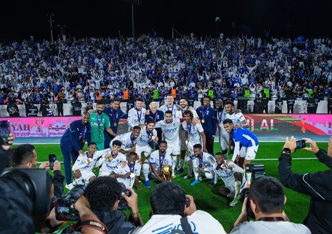 Ronaldo scored but Al Nassr still 'lost' to Al Hilal in the Saudi Arabia Super Cup final - Photo 2.