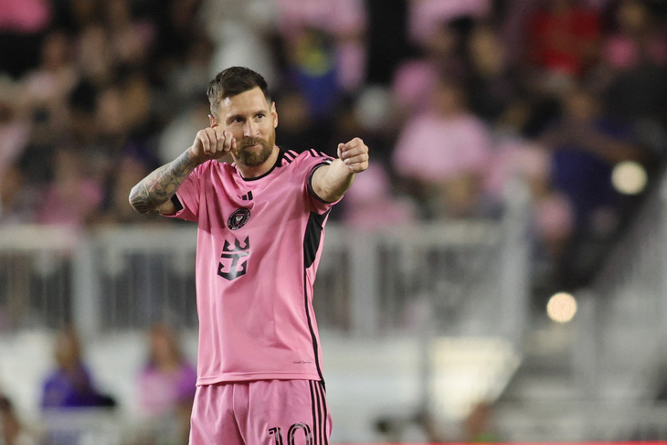 Messi scores 58th hat-trick, helping Inter Miami set a record in MLS - Photo 1.